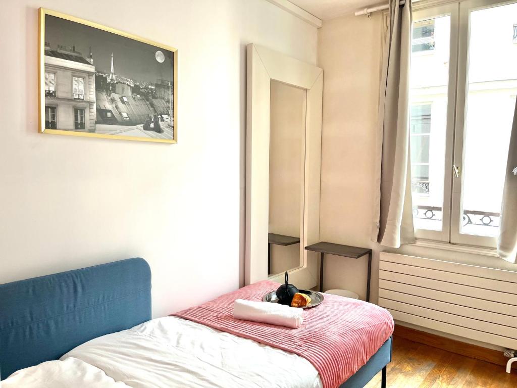 3rd FLOOR APPARTMENT IN THE MARAIS DISTRCIT